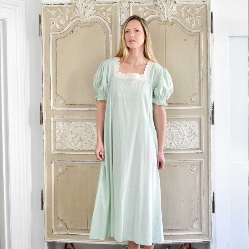 Audrey naisten yöpaita