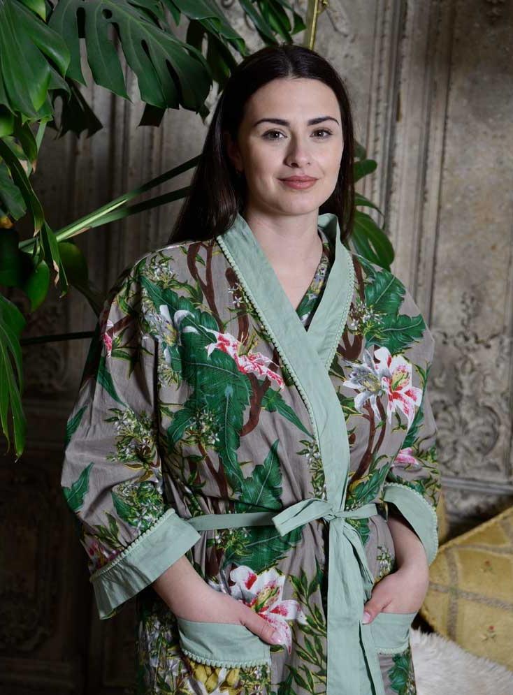 Grey Stargazer Lily dressing gown