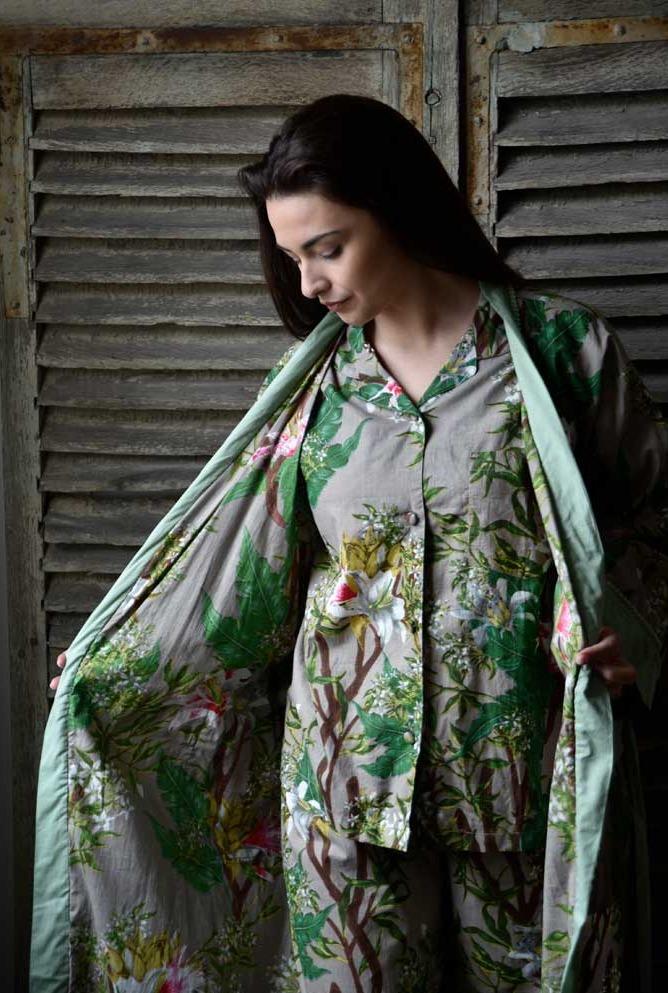 Grey Stargazer Lily dressing gown