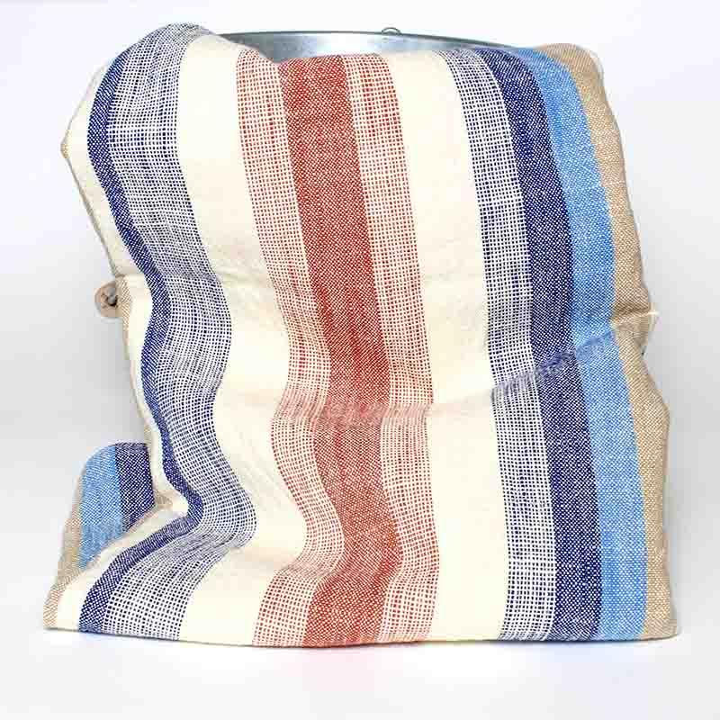 Kotimainen raitapyyhe / laudeliina 160 x 60 cm USEITA VÄREJÄ