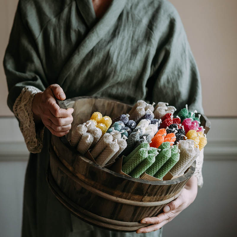 Mehiläisvahakynttilät - punainen 4 kpl