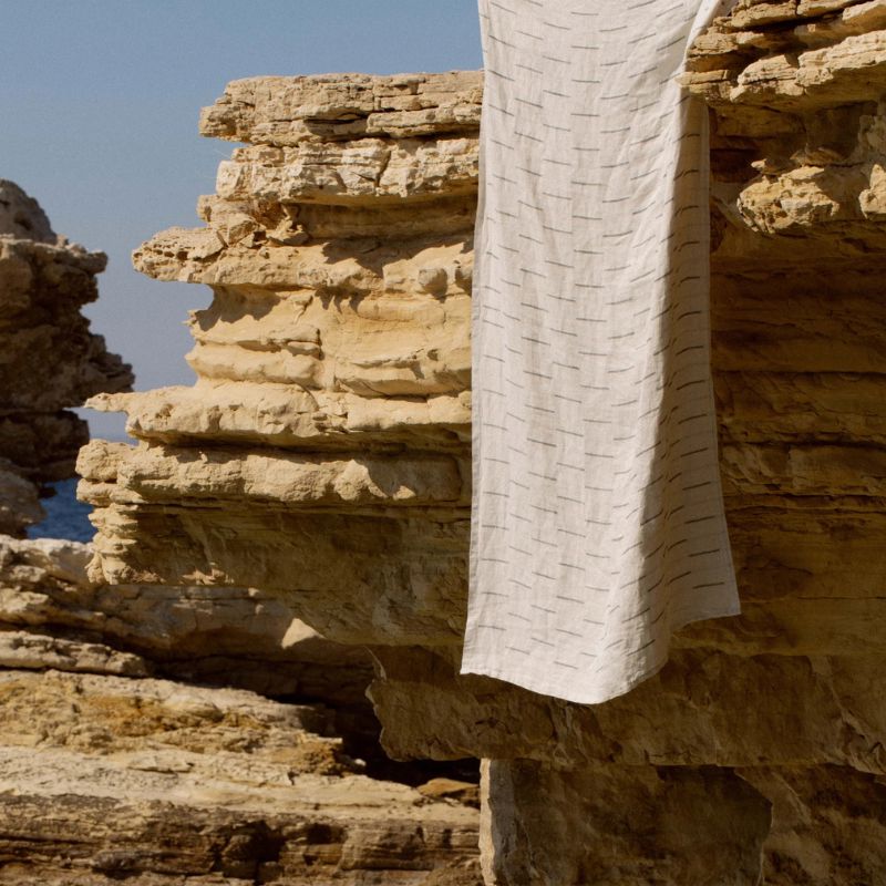 UUTUUS! PAUSSI jättipyyhe 95 x 180 cm