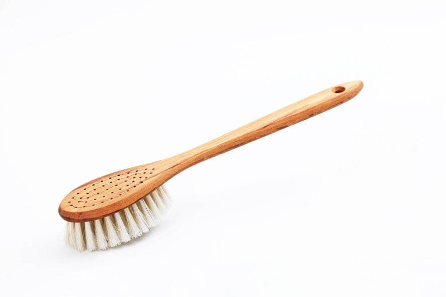 Long Handled Sauna Brush with Oak Body – Made from Blonde Cow Hair