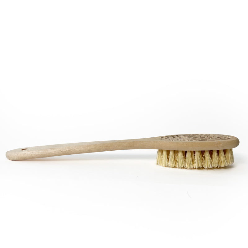 Long-handled brush, white fiber