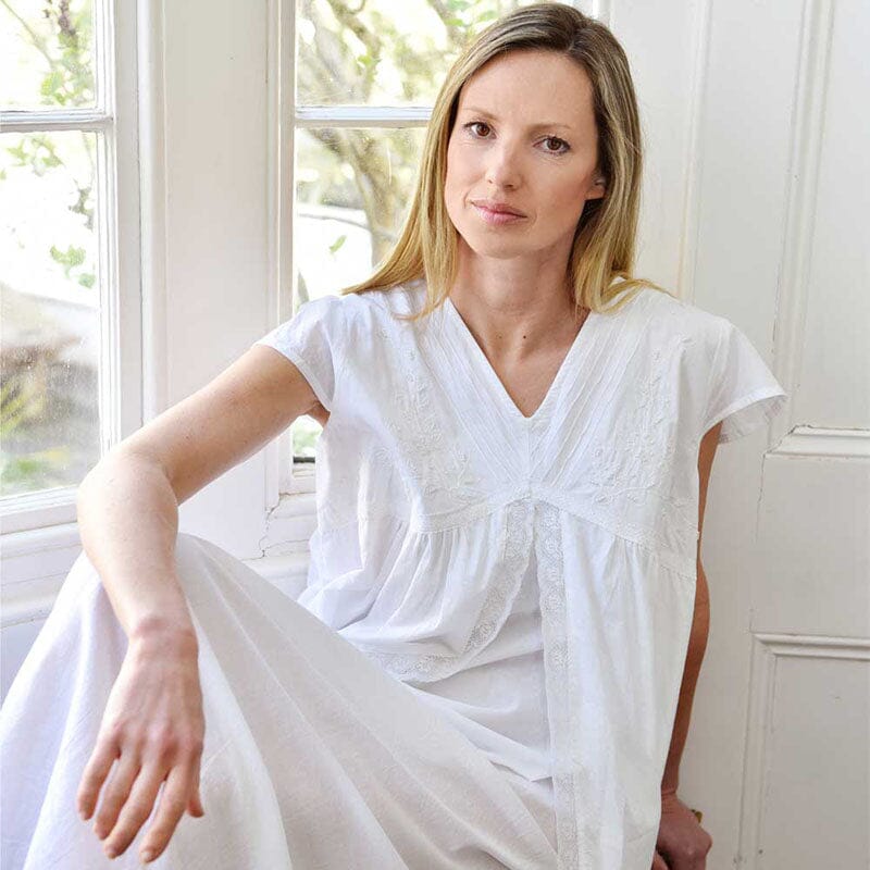 Valerie women's short-sleeved nightgown