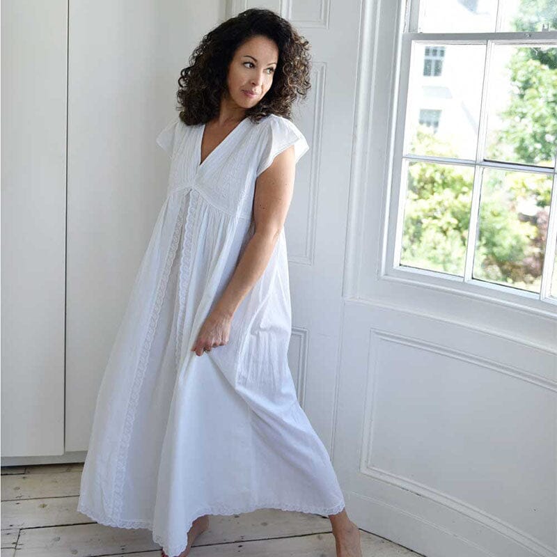 Valerie women's short-sleeved nightgown