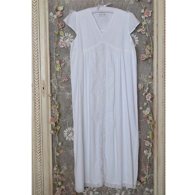 Valerie women's short-sleeved nightgown